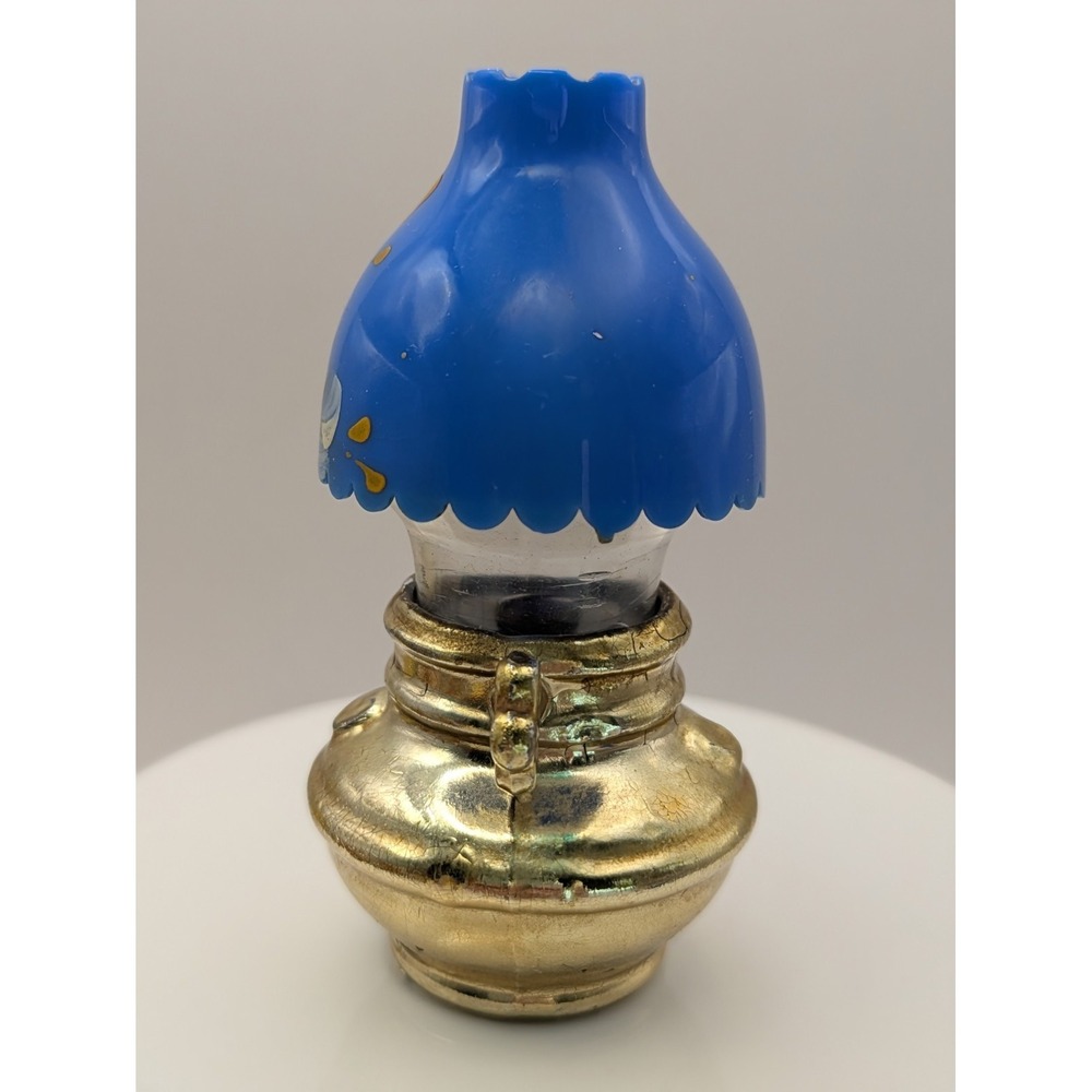 VINTAGE KITCHEN 3" HIGH PLASTIC/METAL OLD LANTERN SALT & PEPPER SHAKERS - Picture 4 of 16